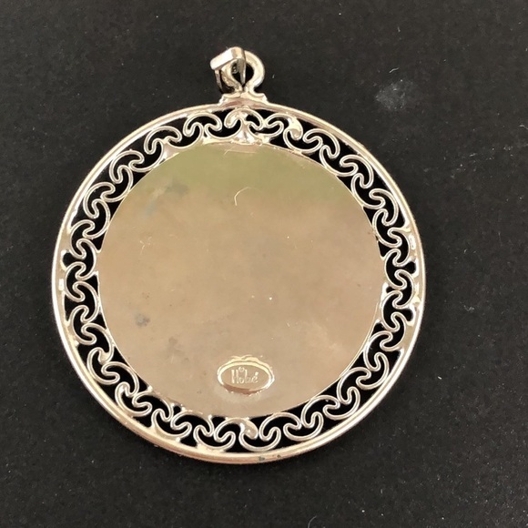 Vintage Hobe Silvertone Virgo Zodiac Signs Pendant - Picture 2 of 3
